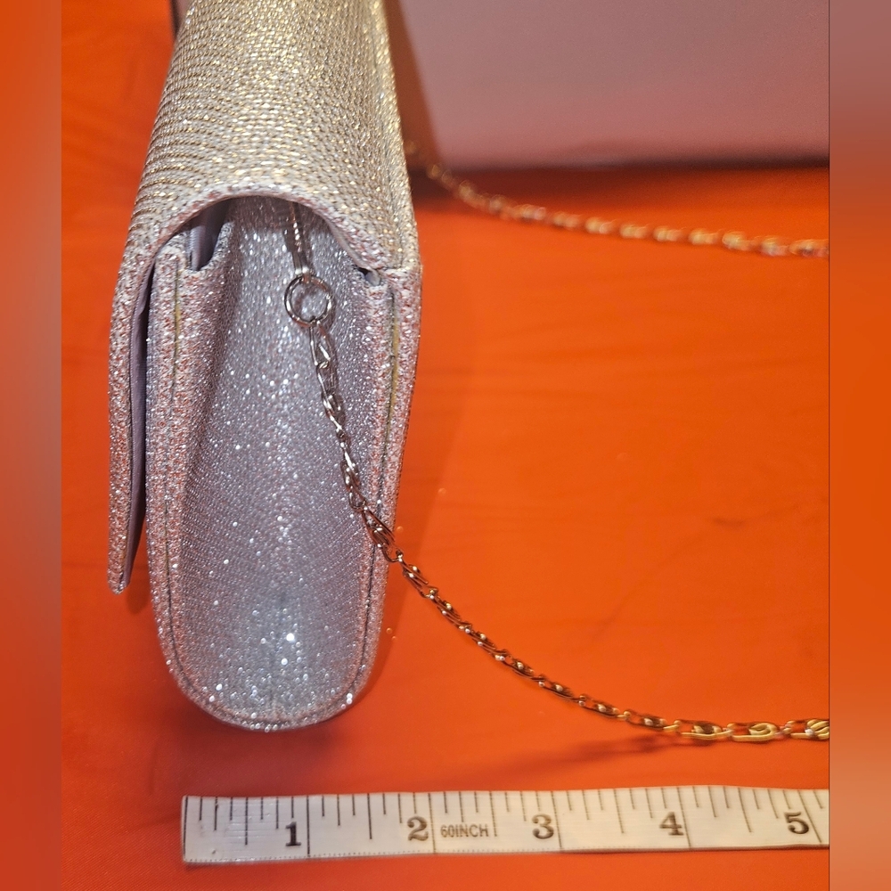 Badgley Mischka Elegant Silver High Heel Diamond Pumps sz6.5 w/Clutch E.U.C. - Picture 3 of 10
